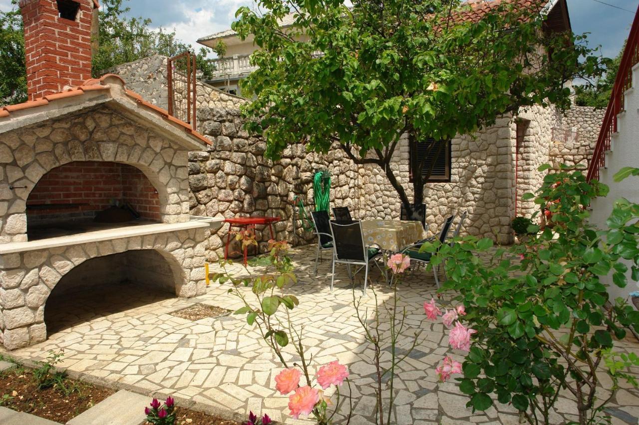 Apartment Niki 1 Novi Vinodolski Bagian luar foto