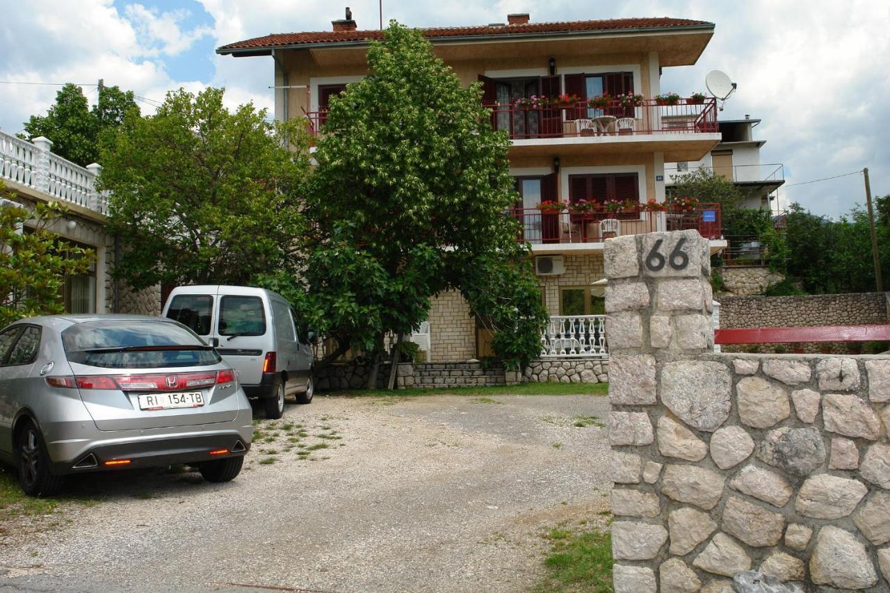 Apartment Niki 1 Novi Vinodolski Bagian luar foto