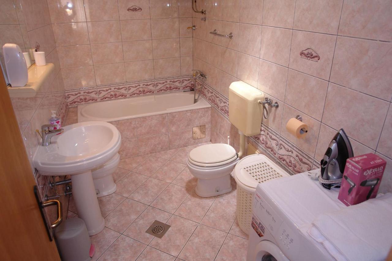 Apartment Niki 1 Novi Vinodolski Bagian luar foto