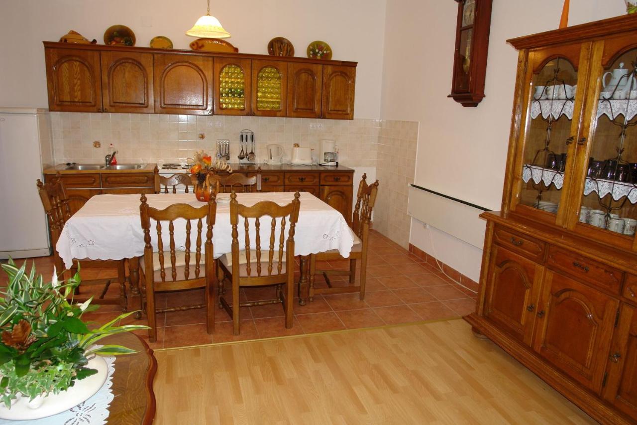 Apartment Niki 1 Novi Vinodolski Bagian luar foto