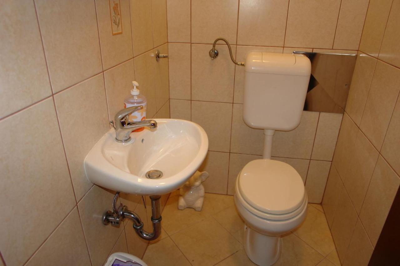 Apartment Niki 1 Novi Vinodolski Bagian luar foto
