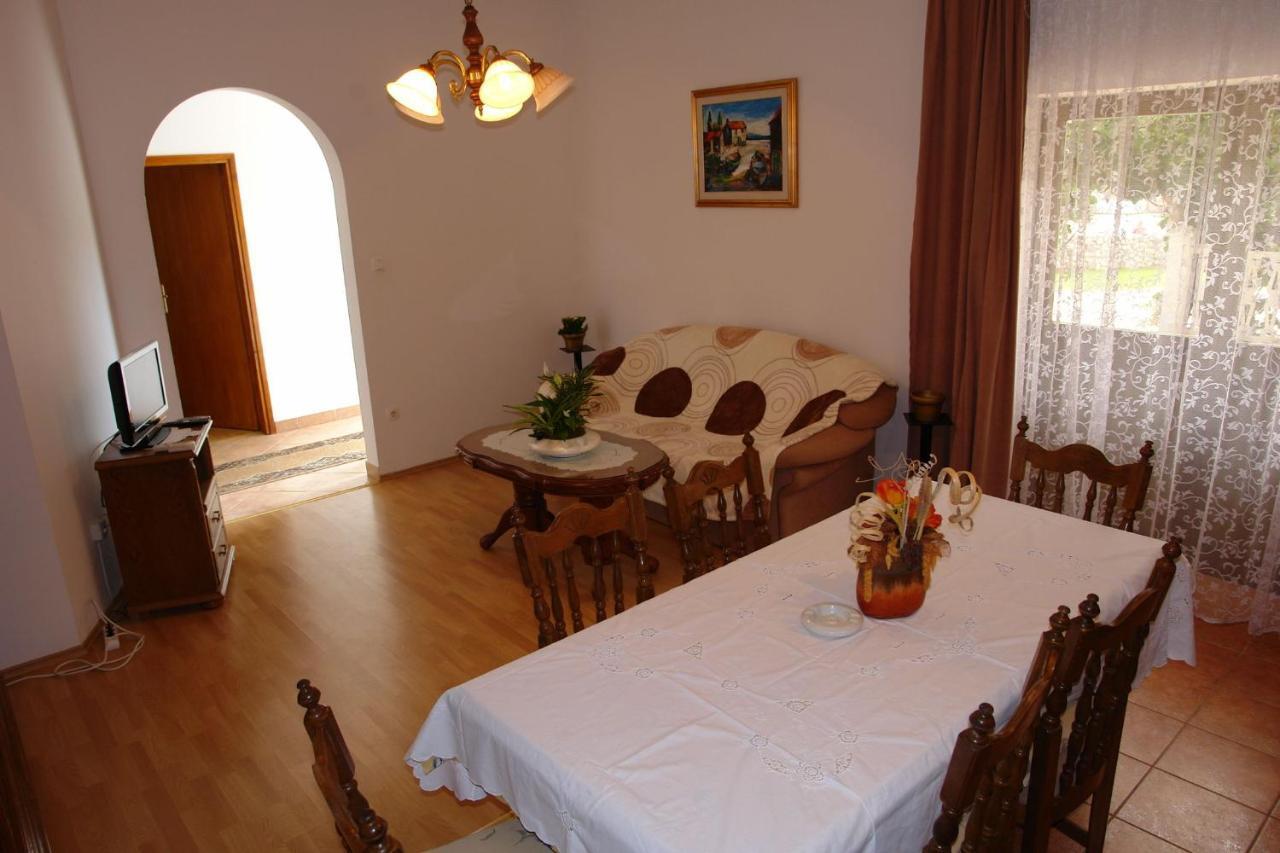 Apartment Niki 1 Novi Vinodolski Bagian luar foto